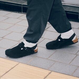 Birkenstock Black Suede Tokio - size 43